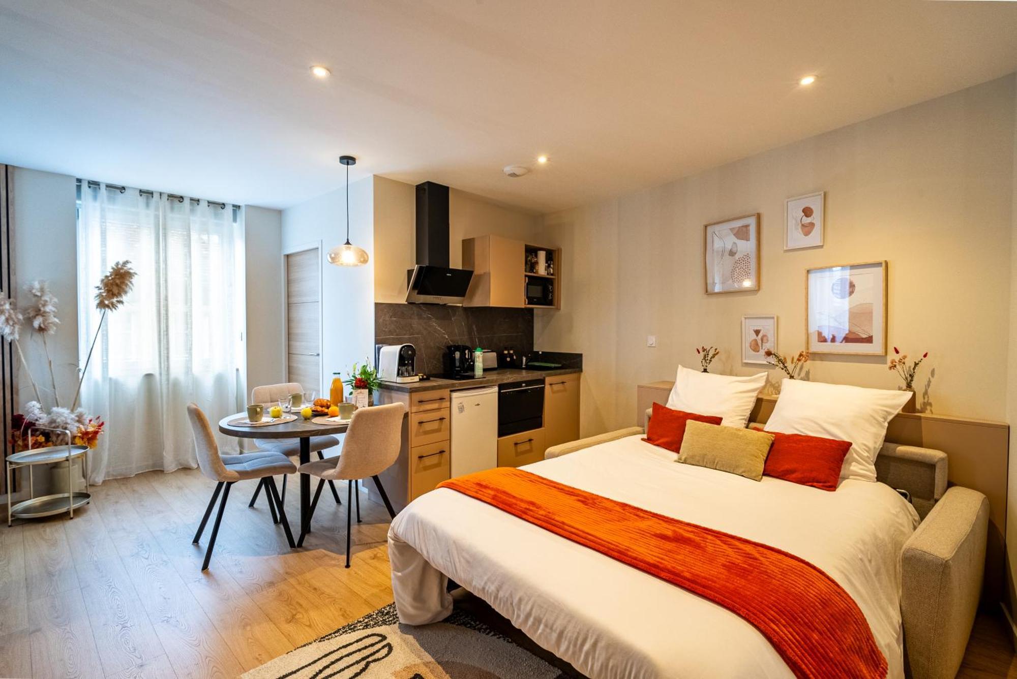 Апартаменты Au Duplex D'Or Centre Historique Безансон Экстерьер фото